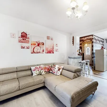 Stunning In With Kitchen Σπίτι διακοπών *