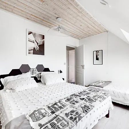 Stunning In With Kitchen Σπίτι διακοπών Ferques